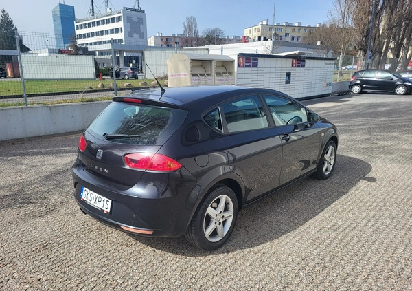 Seat Leon cena 18990 przebieg: 206500, rok produkcji 2011 z Gdańsk małe 137